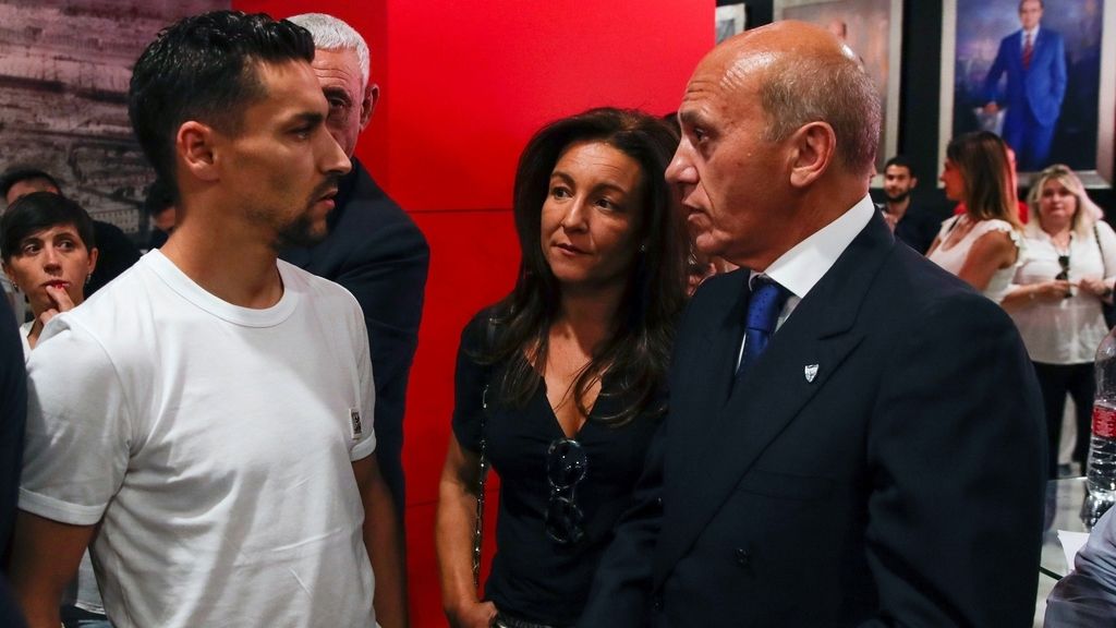 Capilla ardiente de José Antonio Reyes en el estadio Sánchez-Pizjuán