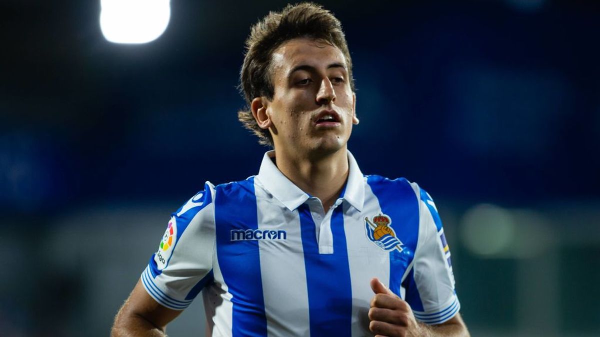 La temporada de Mikel Oyarzabal antes de disputar el Europeo Sub 21: de canterano a convertirse en estandarte txuri-urdin