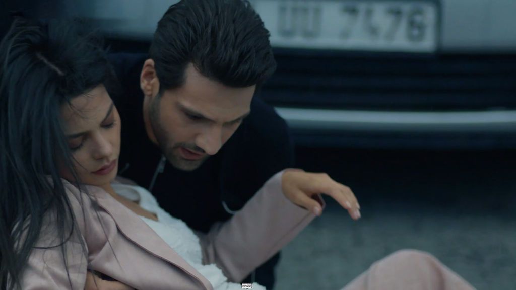 Zeynep sufre un trágico accidente