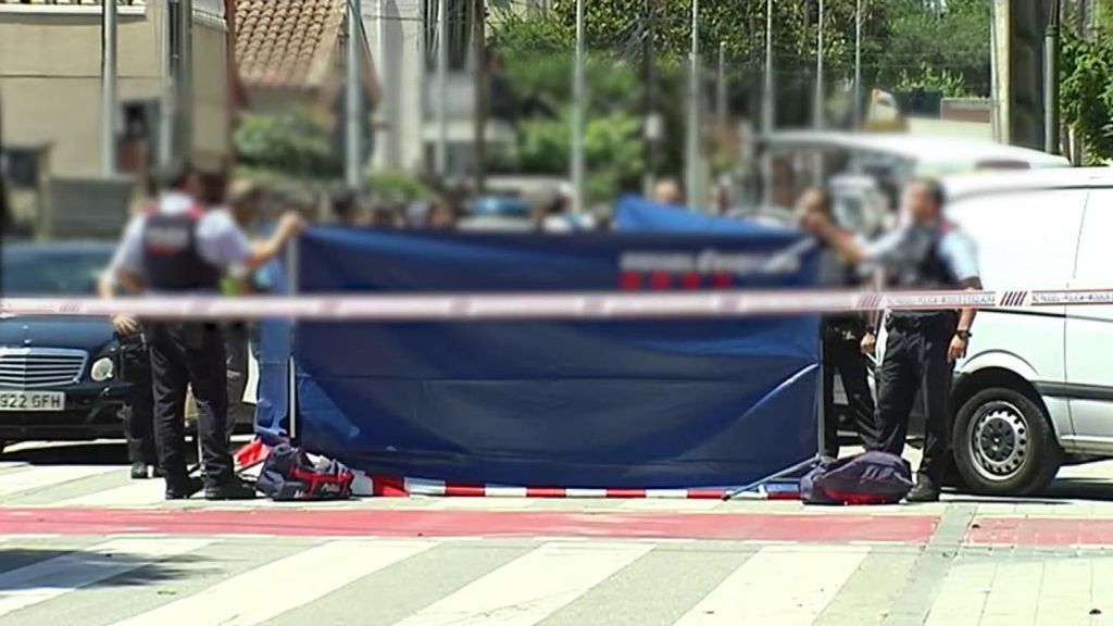Un hombre mata a puñaladas al novio de su expareja en Barcelona