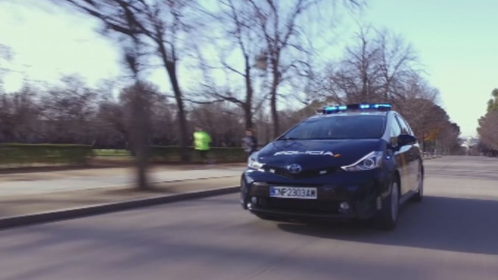La Policía Nacional ya patrulla con vehículos híbridos e inteligentes