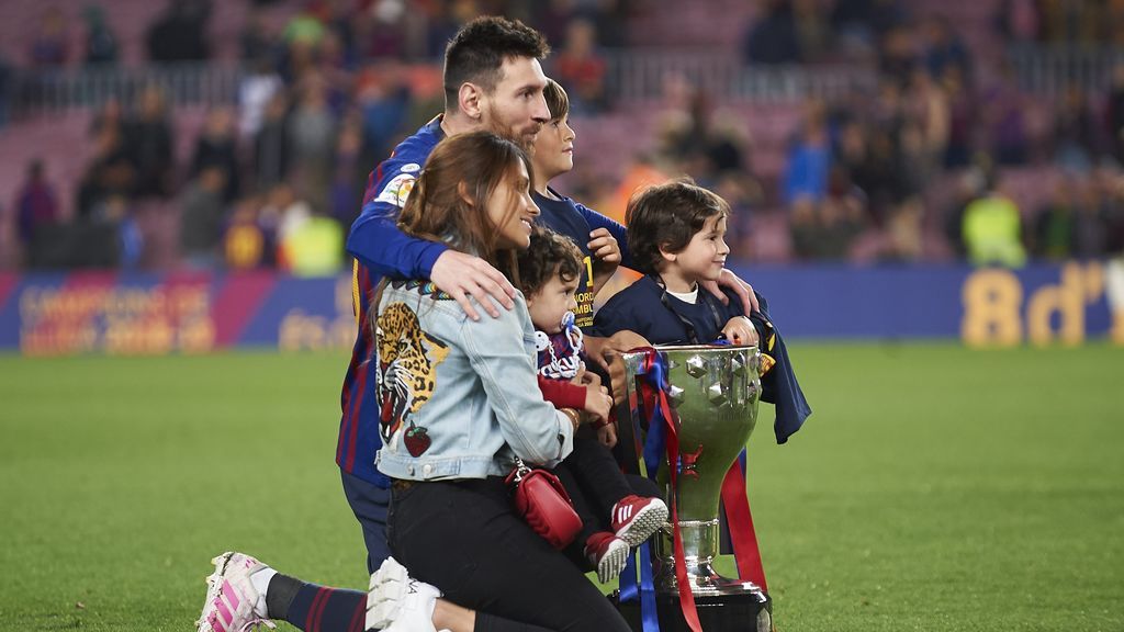 Messi: "Mi hijo Mateo dice que es del Liverpool y del Valencia y pica a su hermano cantando los goles del Real Madrid" Messi: "Mi hijo Mateo dice que es del Liverpool y del Valencia y pica a su hermano cantando los goles del Real Madrid"
