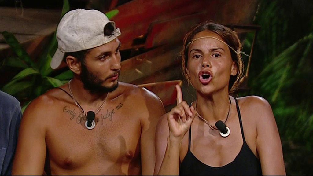 Mónica Hoyos se enfrenta a Omar Montes en 'La Palapa'