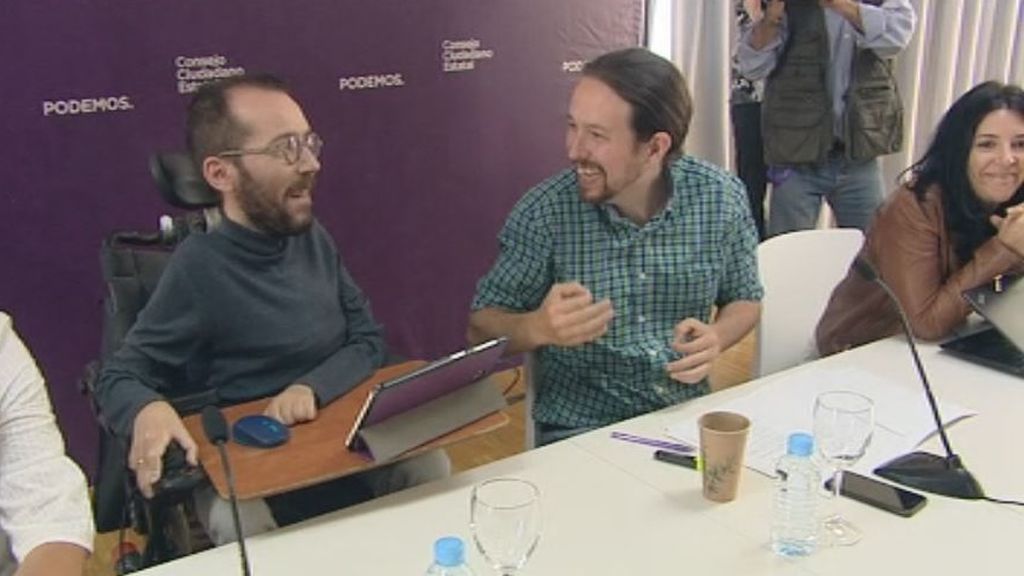 Podemos culpa de los resultados del 26M a la falta de líderes regionales y al 'lío de las siglas'