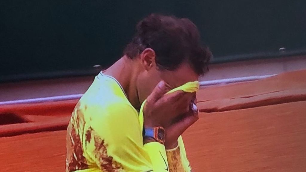 Las lágrimas de Rafa Nadal tras lograr su 12º título de Roland Garros Las lágrimas de Rafa Nadal tras lograr su 12º título de Roland Garros