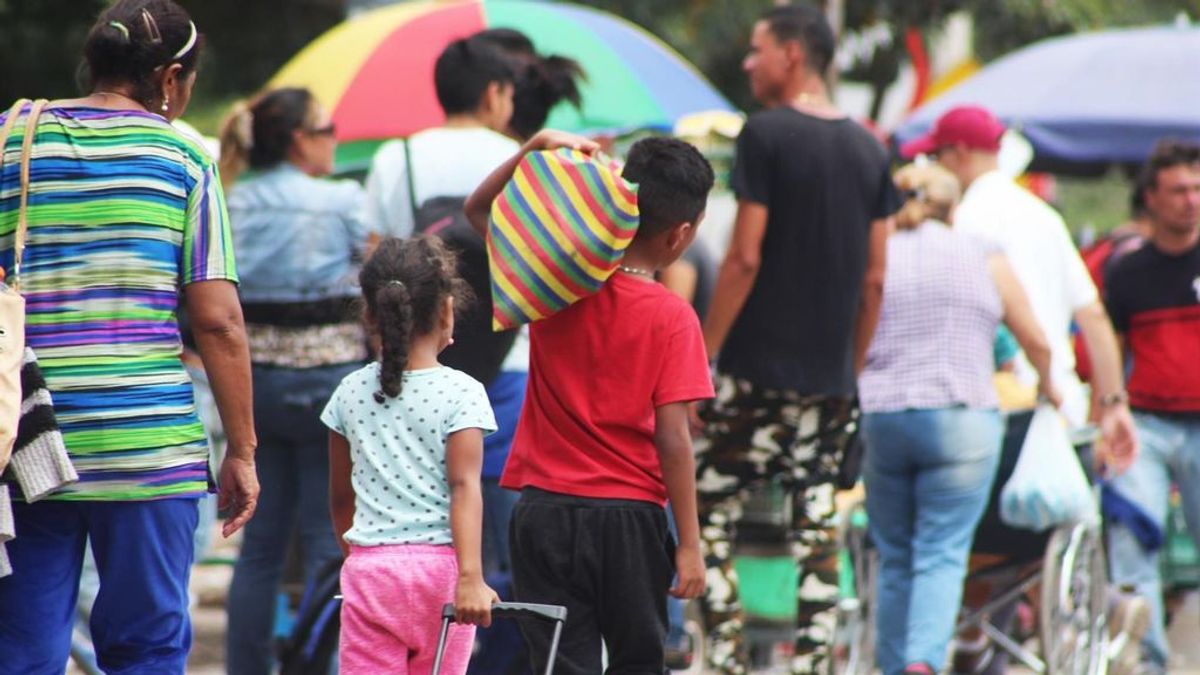 Al menos 18.000 venezolanos han entrado en Colombia tras la reapertura de las fronteras