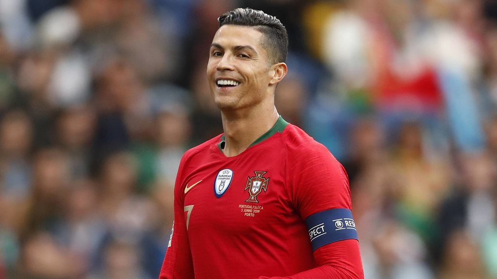 El gesto de Cristiano Ronaldo segundos antes de saltar al campo en la final de la Nations League