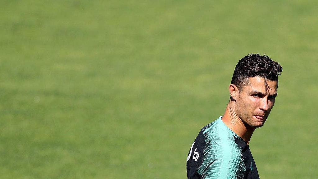 La reacción de Cristiano Ronaldo al no ser nombrado mejor jugador de la UEFA Nations League La reacción de Cristiano Ronaldo al no ser nombrado mejor jugador de la UEFA Nations League
