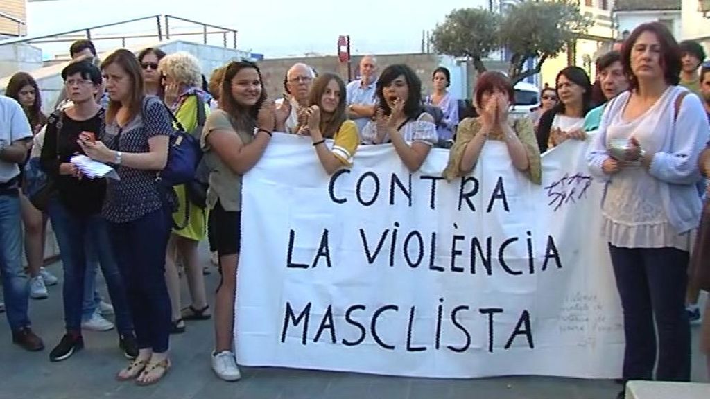 Mil mujeres muertas desde Diana Yanet Vargas Mil mujeres muertas desde Diana Yanet Vargas