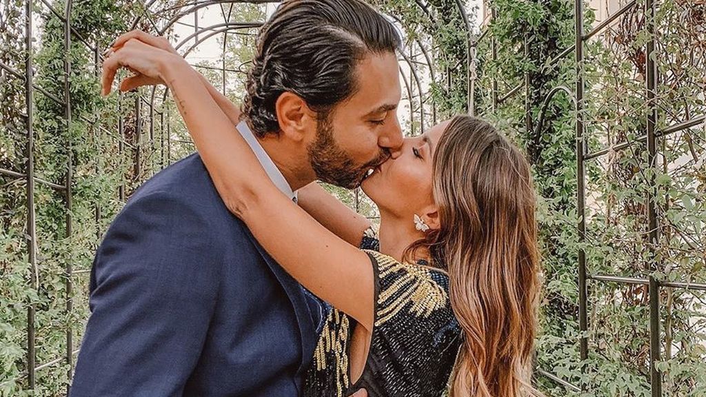Lovely Pepa anuncia la fecha de su boda y muestra las invitaciones con su historia de amor dibujada: "Qué ilusión"