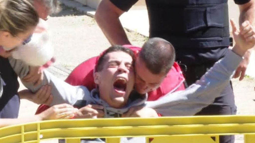 Tensión y amenazas de ojo por ojo en el entierro de la segunda mujer tiroteada en Aranjuez