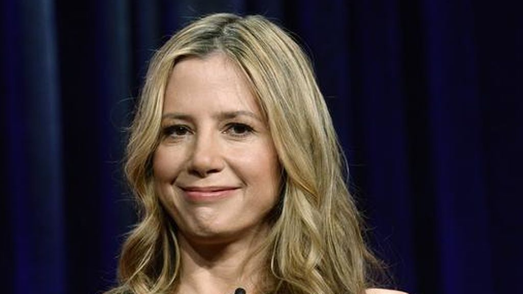 190612 Cul Mira Sorvino 2
