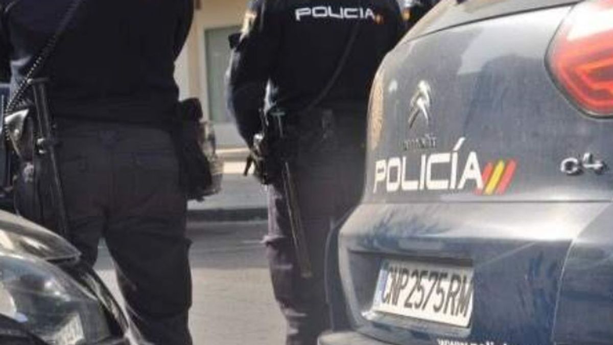 Detenido por conducir drogado sin carnet en dirección contraria con dos niños de tres años en el coche