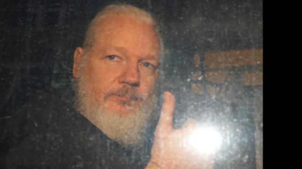 Reino Unido firma la orden extradición de Assange a Estados Unidos Reino Unido firma la orden extradición de Assange a Estados Unidos