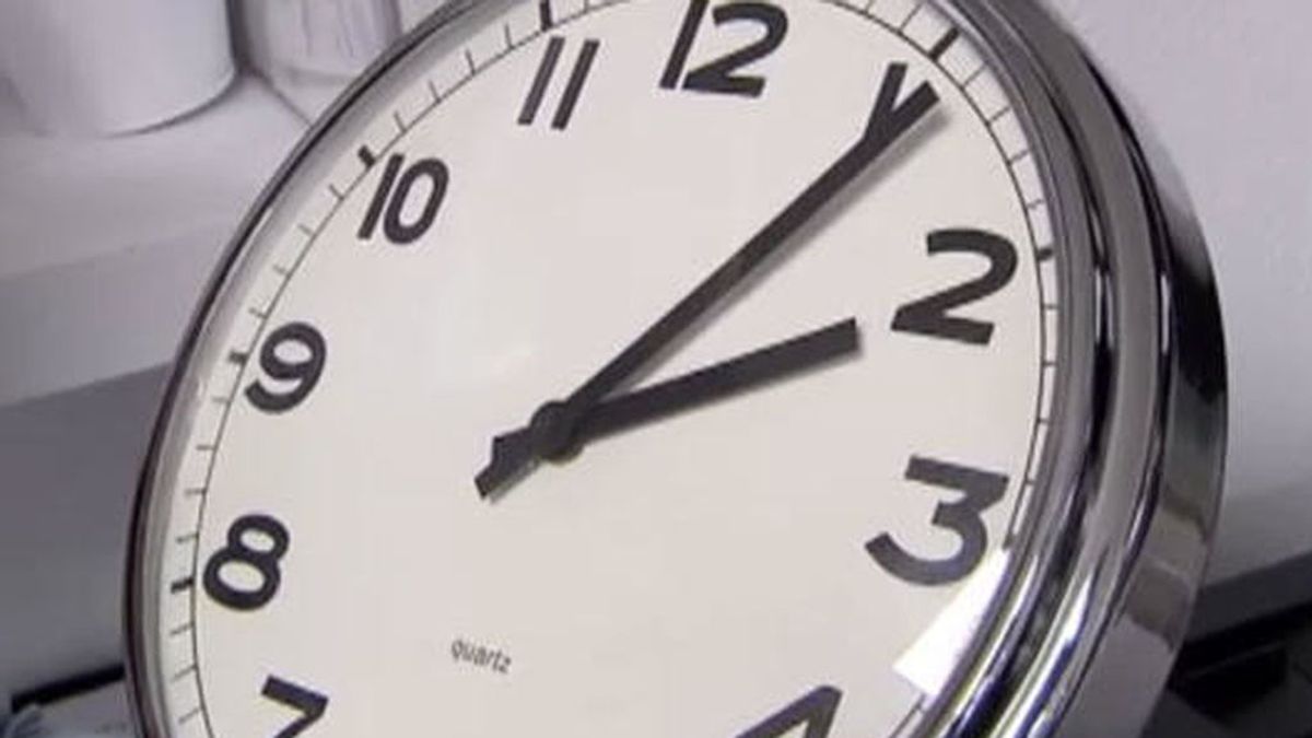 Los relojes analógicos desaparecen en escuelas del Reino Unido: los adolescentes no los entienden