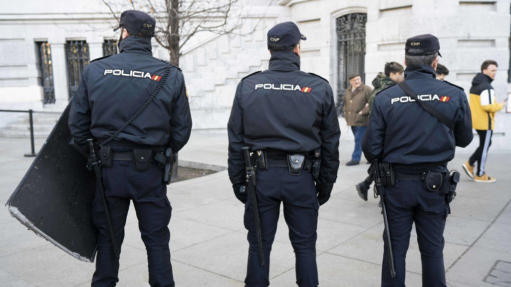 Detenido un clan familiar de Lanzarote dedicado al servicio de 'tele-coca' Detenido un clan familiar de Lanzarote dedicado al servicio de 'tele-coca'