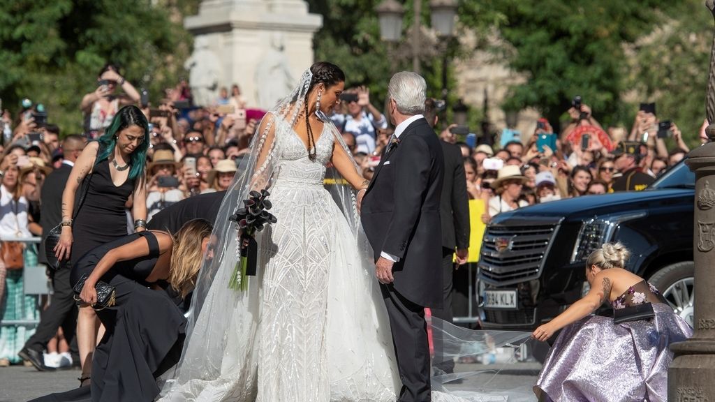 Pilar Rubio y Sergio Ramos se dan el ' sí quiero' en la Catedral de Sevilla