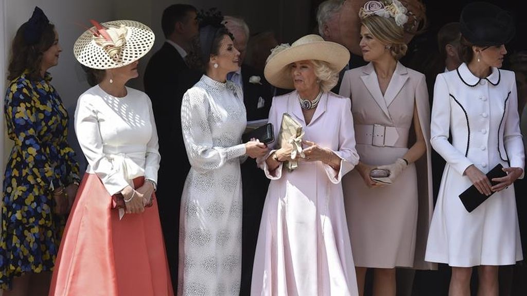 La Reina Letizia junto a Sofía de Wessex, Camilla, la reina Máxima de Holanda y Kate Middleton