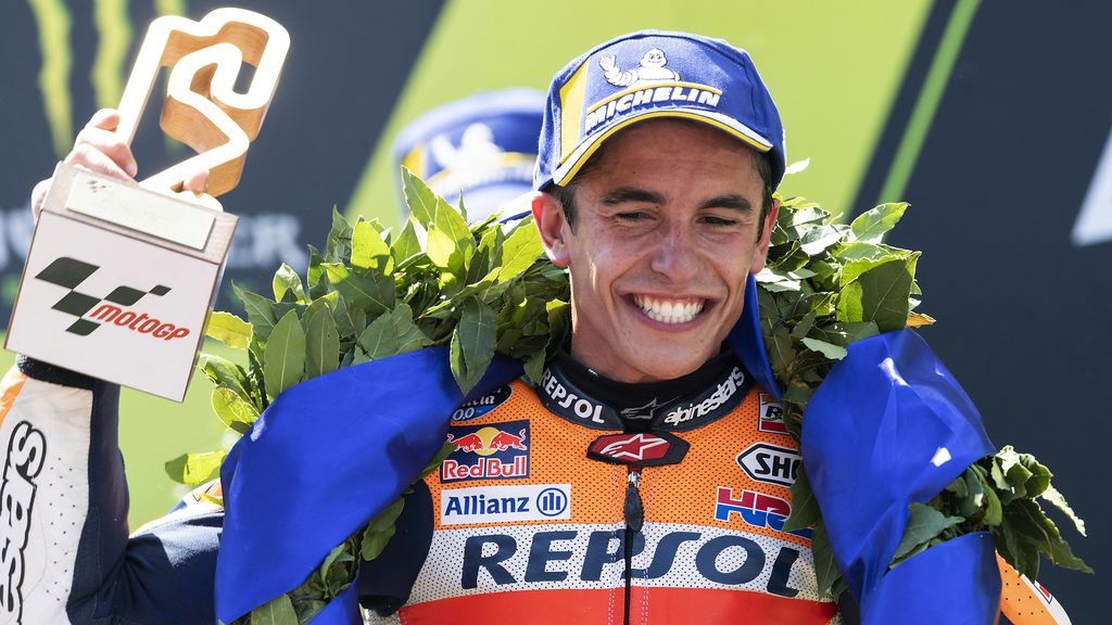 Marc Márquez evita las once caídas en el Gran Premio de Cataluña y se lleva la victoria