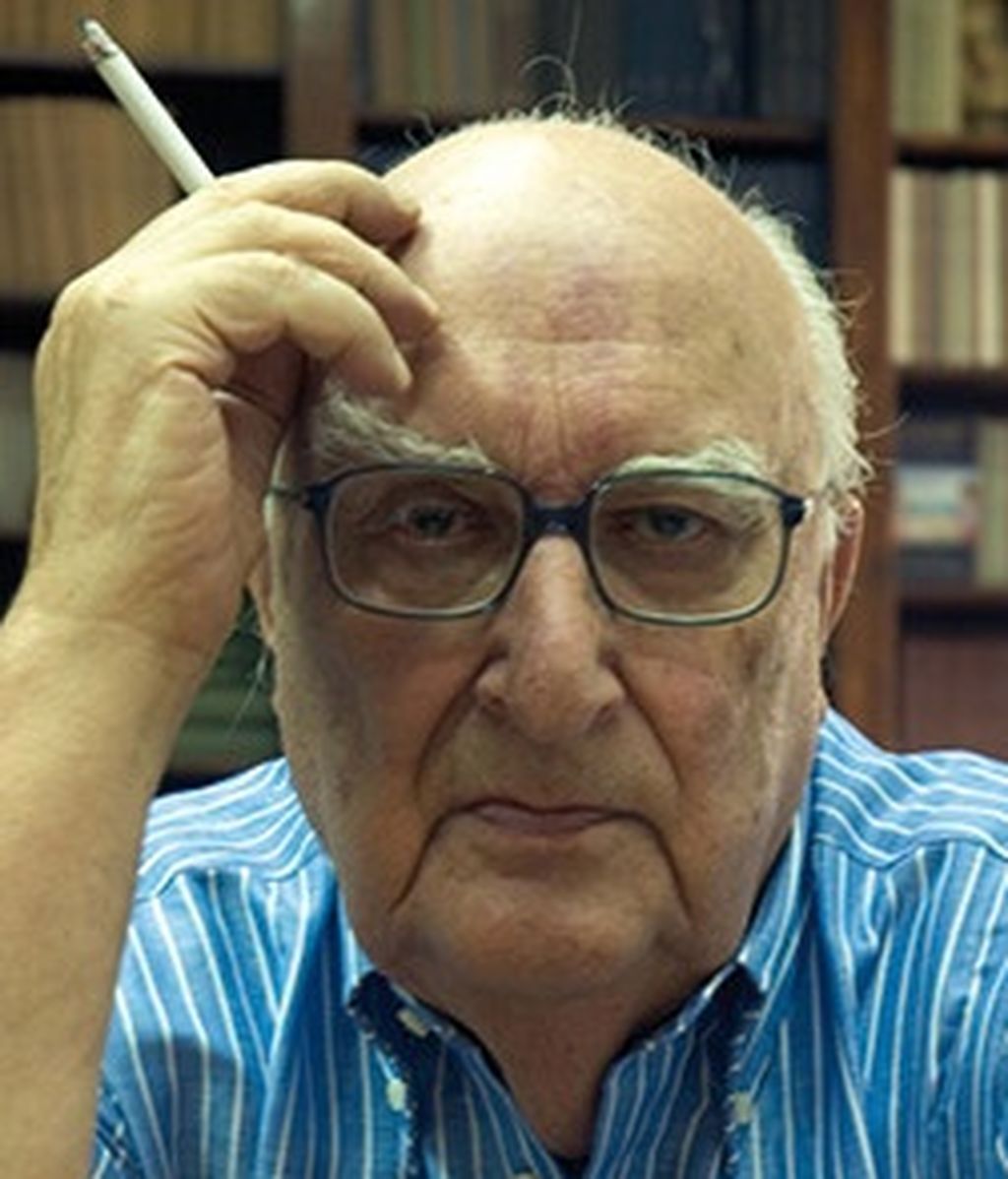 El escritor italiano Andrea Camilleri, en estado grave tras un infarto El escritor italiano Andrea Camilleri, en estado grave tras un infarto