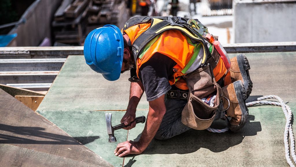 La subida del salario mínimo dispara los costes laborales a máximos de cinco años