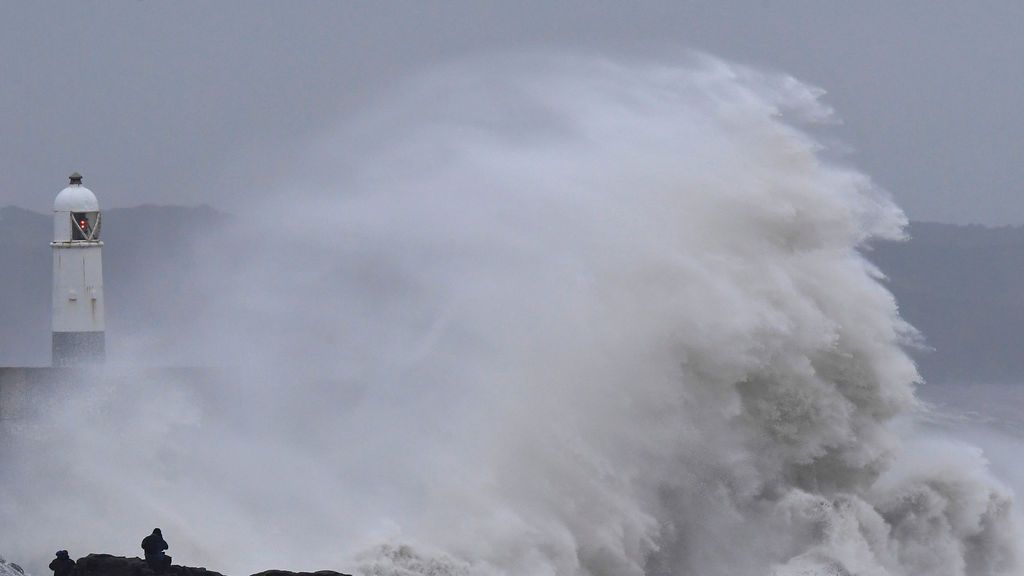 Alerta por tsunami en la costa norte de Japón por un terremoto Alerta por tsunami en la costa norte de Japón por un terremoto