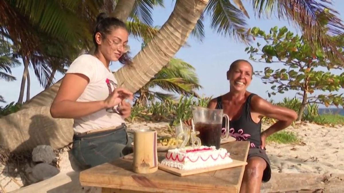 Dakota celebra su 25 cumpleaños junto a Isabel Pantoja y una fabulosa cena