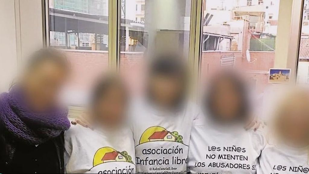 Cuarto caso en la asociación Infancia Libre