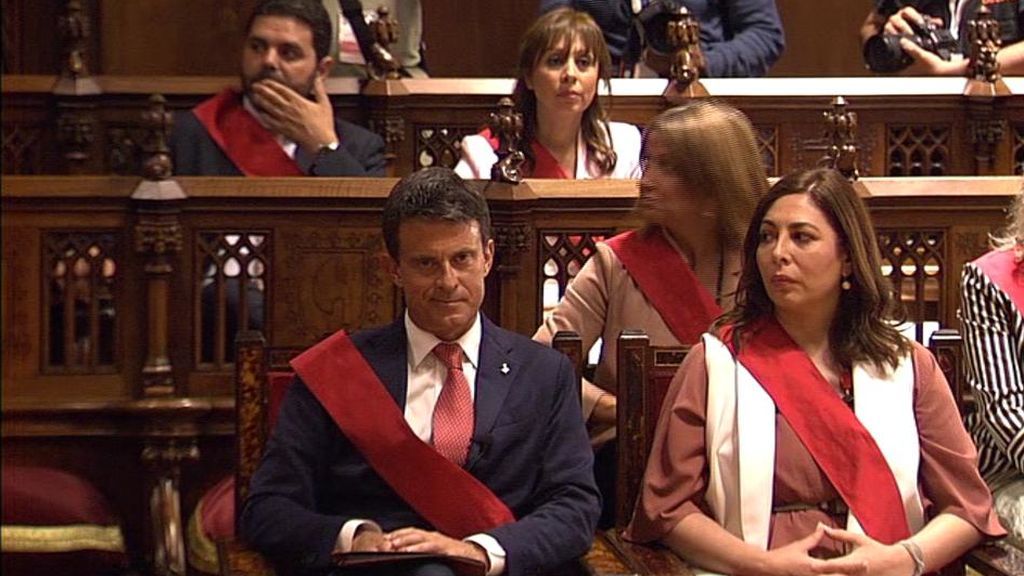 Manuel Valls, en el pleno de Barcelona Manuel Valls, en el pleno de Barcelona