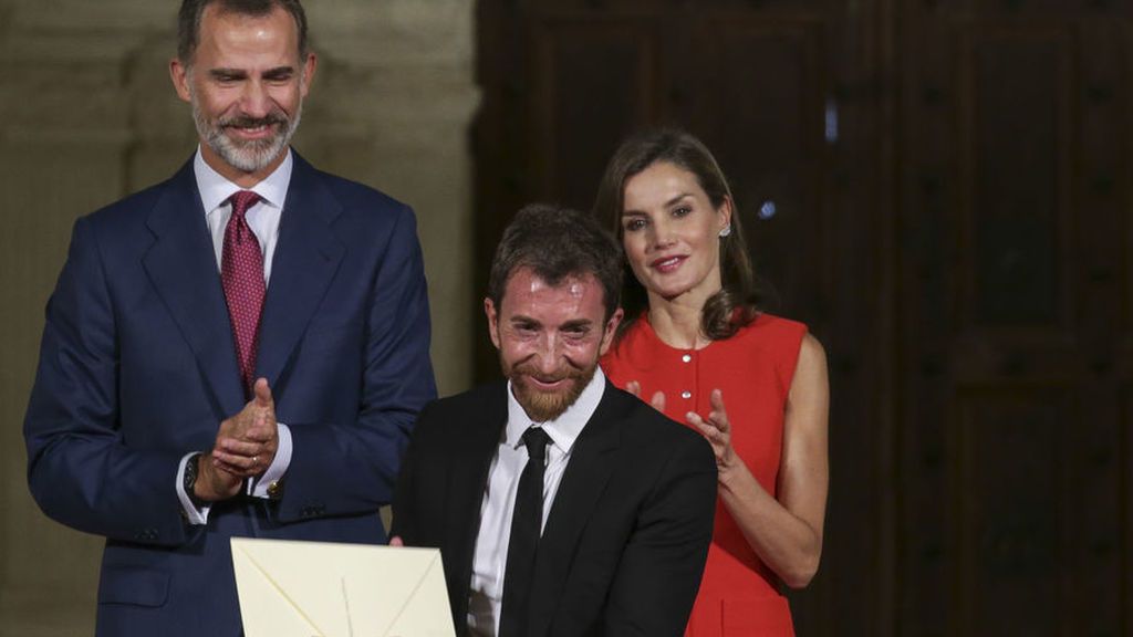 Pablo Motos con los Reyes