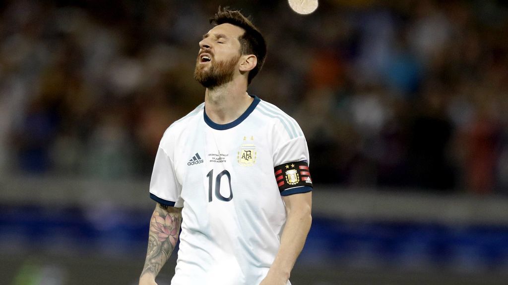 Se complica la Copa America de Messi: "Tenemos que ganar por lo menos un partido para pasar" Se complica la Copa America de Messi: "Tenemos que ganar por lo menos un partido para pasar"