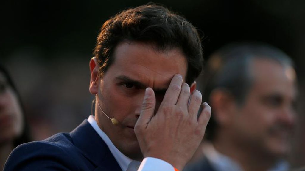 Paris niega que Macron haya bendecido los pactos de Rivera en España Paris niega que Macron haya bendecido los pactos de Rivera en España