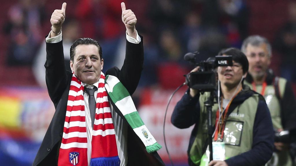 El mensaje de Futre tras el fichaje de Llorente: "Es normal que haya teloneros antes del grupo principal" El mensaje de Futre tras el fichaje de Llorente: "Es normal que haya teloneros antes del grupo principal"