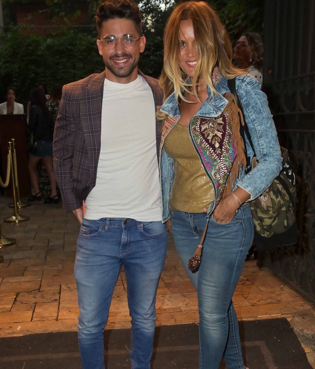 Miguel Frigenti y Marta López unidos en los debates y también en la fiesta