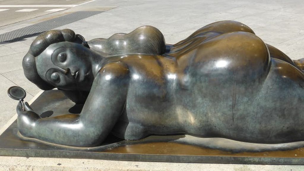 190624 SOC ESCULTURA BOTERO