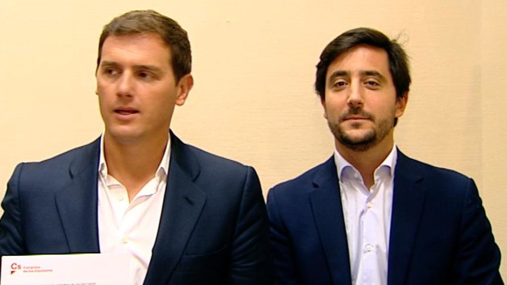 Roldán, el economista defraudado con Rivera Roldán, el economista defraudado con Rivera