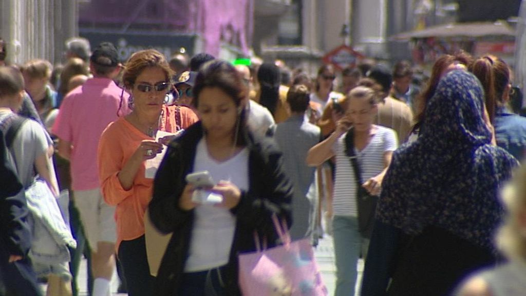 Más de 600.000 extranjeros vinieron a vivir a España en 2018 , es la cifra mas alta desde 2008 Más de 600.000 extranjeros vinieron a vivir a España en 2018 , es la cifra mas alta desde 2008