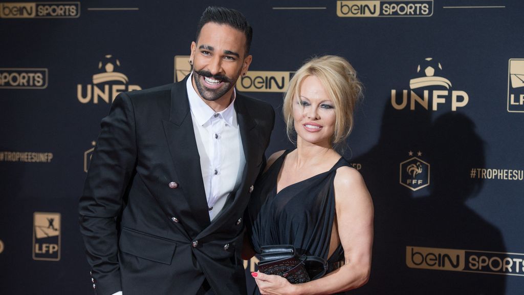 Pamela Anderson denuncia “tortura física y emocional” del futbolista Rami: “Llevo guardaespaldas porque me da miedo” Pamela Anderson denuncia “tortura física y emocional” del futbolista Rami: “Llevo guardaespaldas porque me da miedo”