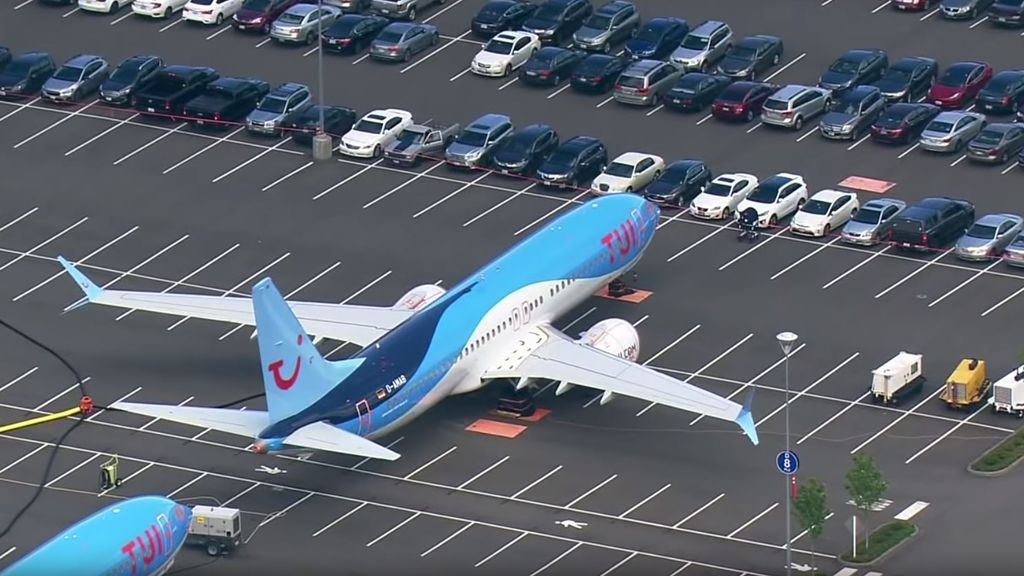 Boeing llena su parking de empleados con los 737 Max que no pueden volar Boeing llena su parking de empleados con los 737 Max que no pueden volar