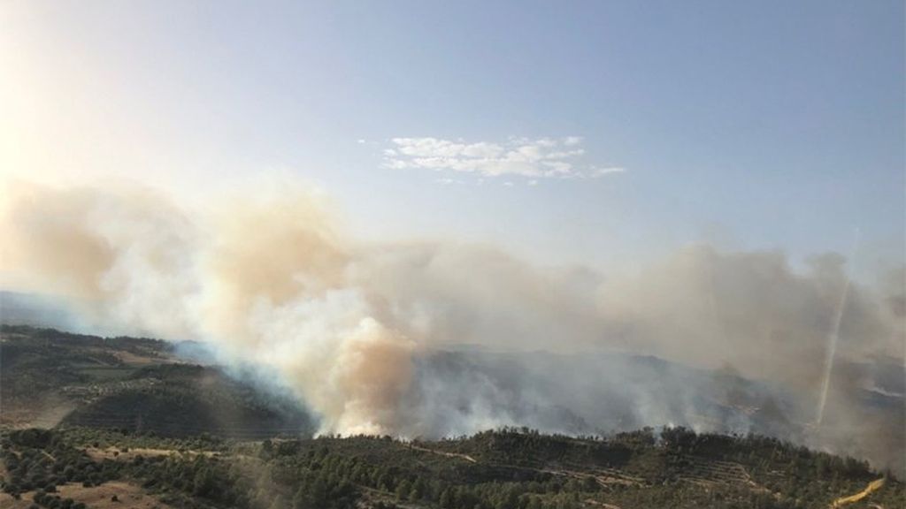 Cronología del infernal incendio de Tarragona, en imágenes