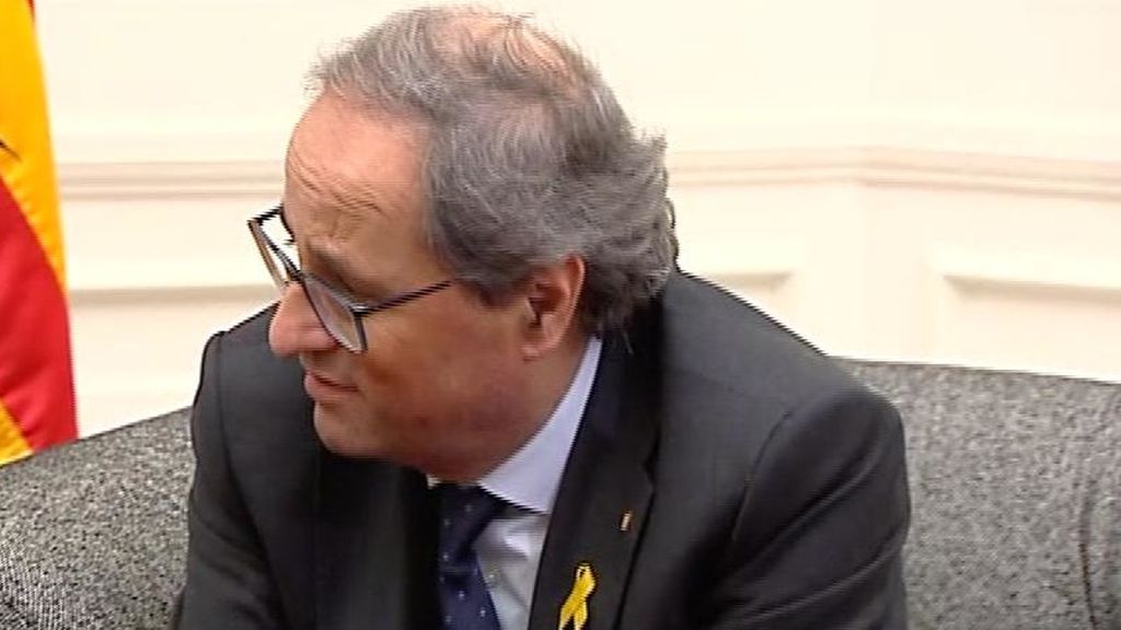El Tribunal Superior de Cataluña propone juzgar a Torra por desobediencia por no retirar los lazos amarillos El Tribunal Superior de Cataluña propone juzgar a Torra por desobediencia por no retirar los lazos amarillos