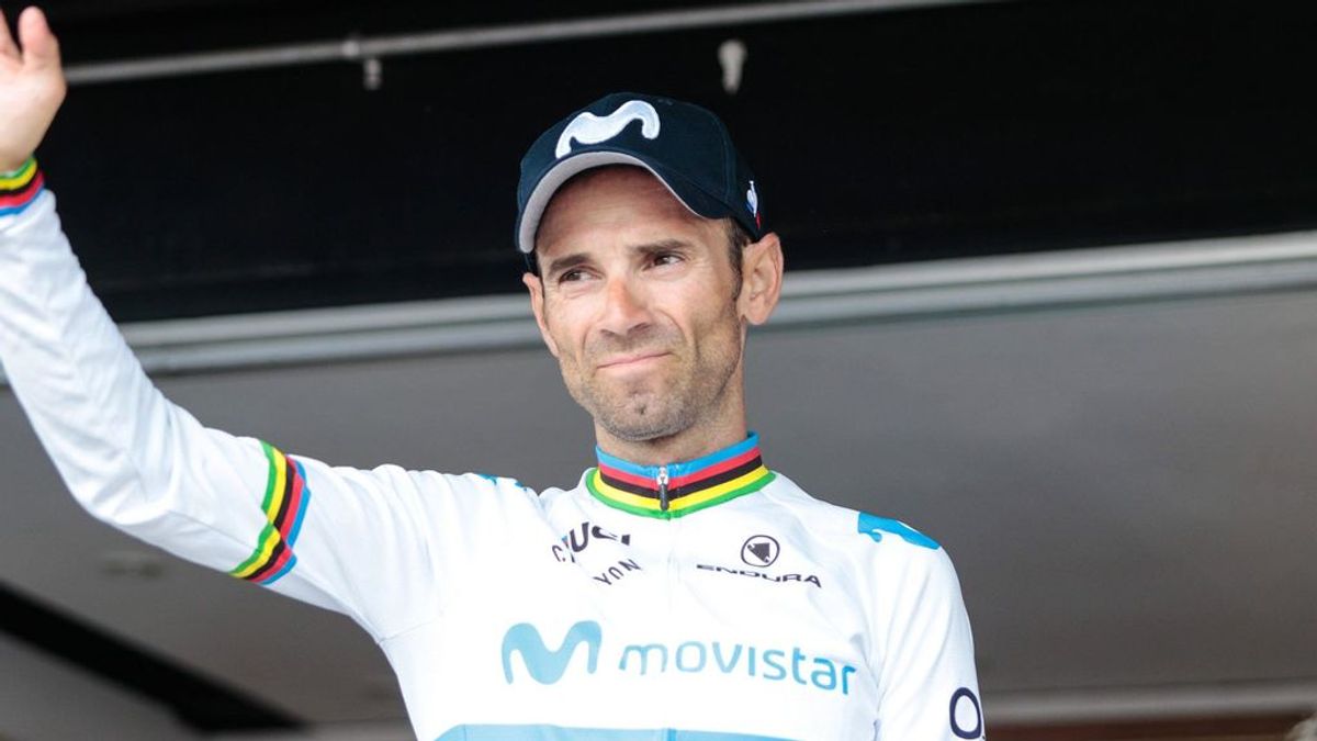 Alejandro Valverde correrá hasta los 41 años tras renovar dos años más con Movistar