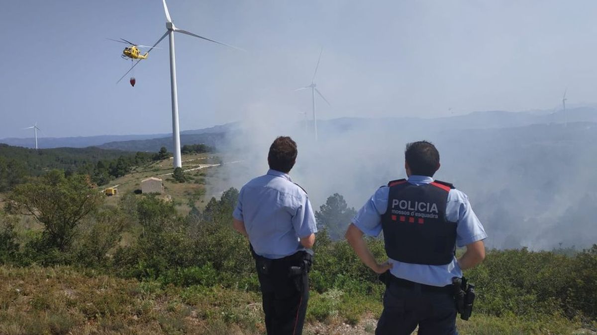 Los Mossos d’Esquadra comienzan a investigar el incendio de Tarragona