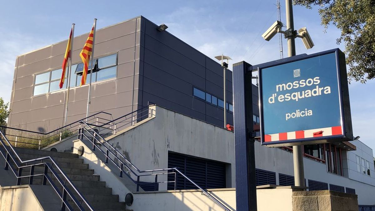 Dos menores detenidos en Barcelona por una presunta agresión sexual a una joven Dos menores detenidos en Barcelona por una presunta agresión sexual a una joven
