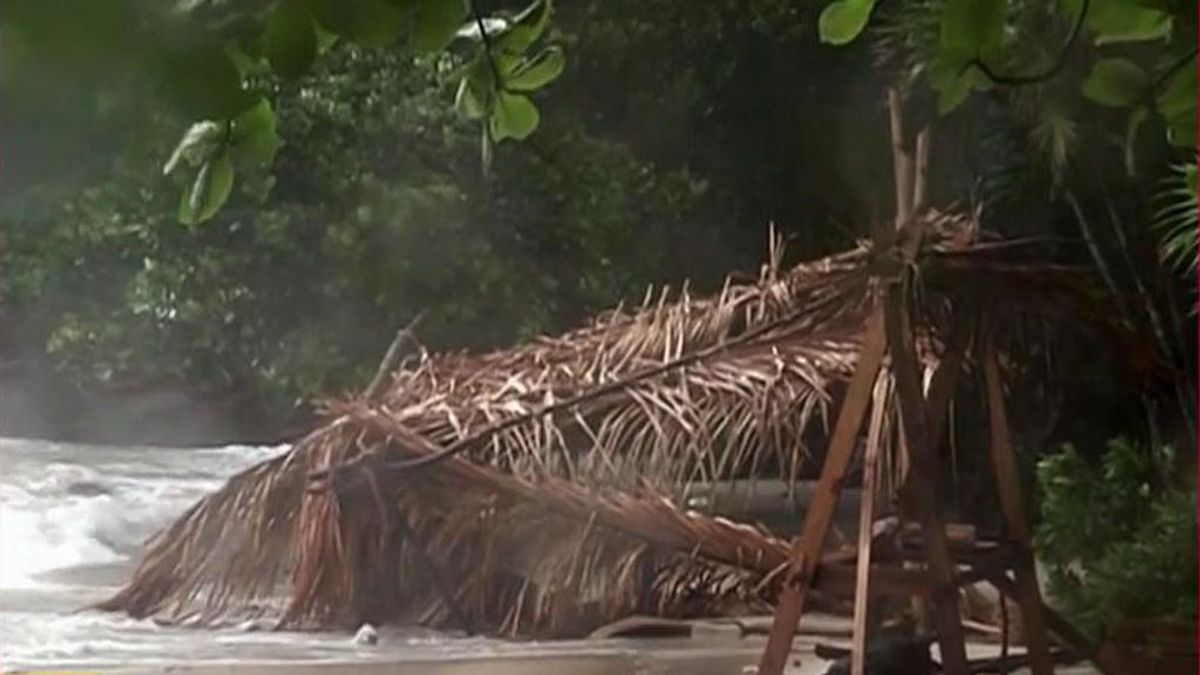 Última hora 'Supervivientes': una fuerte tormenta azota la playa y devasta el refugio