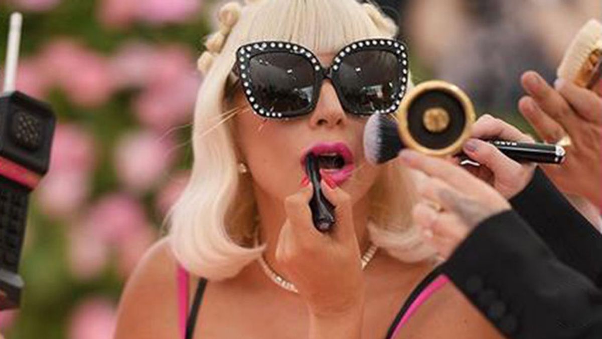 Corre: el Top 10 de cremas y maquillajes que conseguir en las rebajas de verano