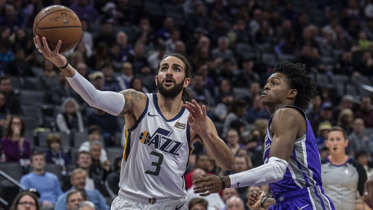 Ricky Rubio firma con Phoenix Suns por tres años Ricky Rubio firma con Phoenix Suns por tres años
