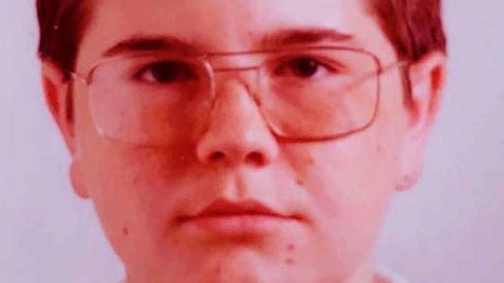 Así era Santiago Segura con 14 años, "toreando el bullying como podía" Así era Santiago Segura con 14 años, "toreando el bullying como podía"