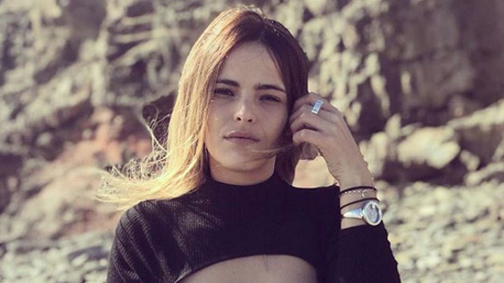 Marte Peñate 'GH' comparte un impresionante posado en bikini: "Vivo en un archipiélago donde tocan el tambor"