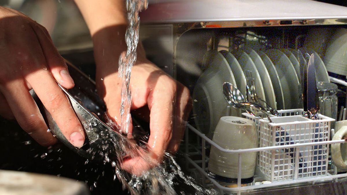 Qué es mejor: meter tus platos al lavavajillas directamente o darles antes un agua